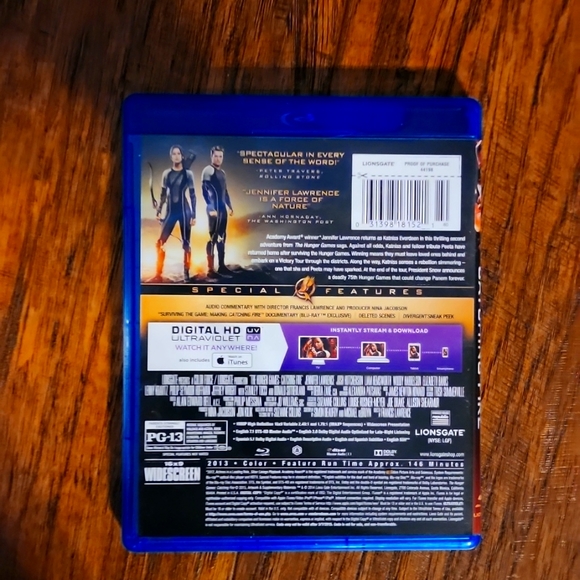The hunger Games, Catching Fire 🔥 Blue Ray+ Digital HD Ultraviolet + DVD - Picture 2 of 2